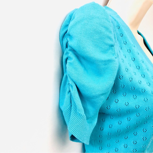 Xtraordinary Turquoise Knit Cropped Bolero Shrug - Picture 7 of 16